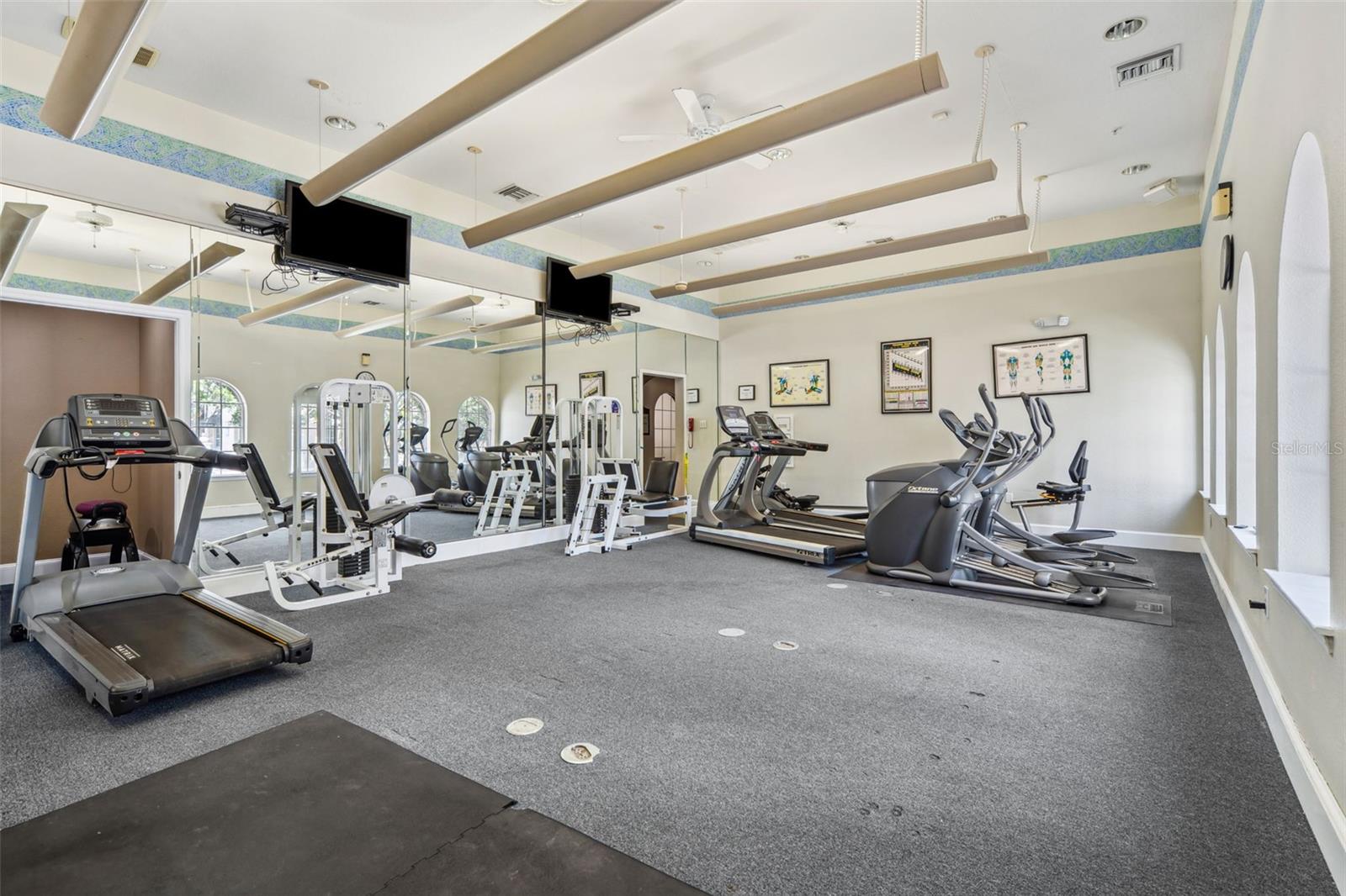 Image 36 of 52 For 501 Knights Run Avenue 5101