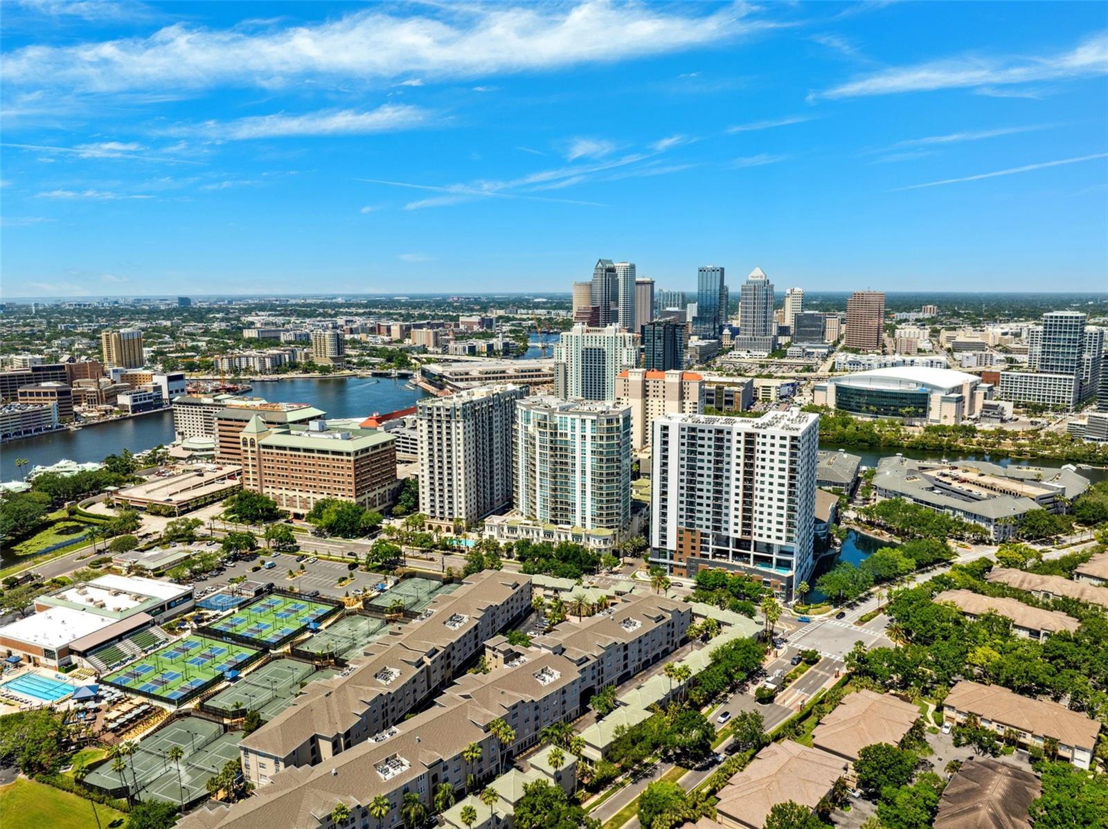 Image 41 of 52 For 501 Knights Run Avenue 5101