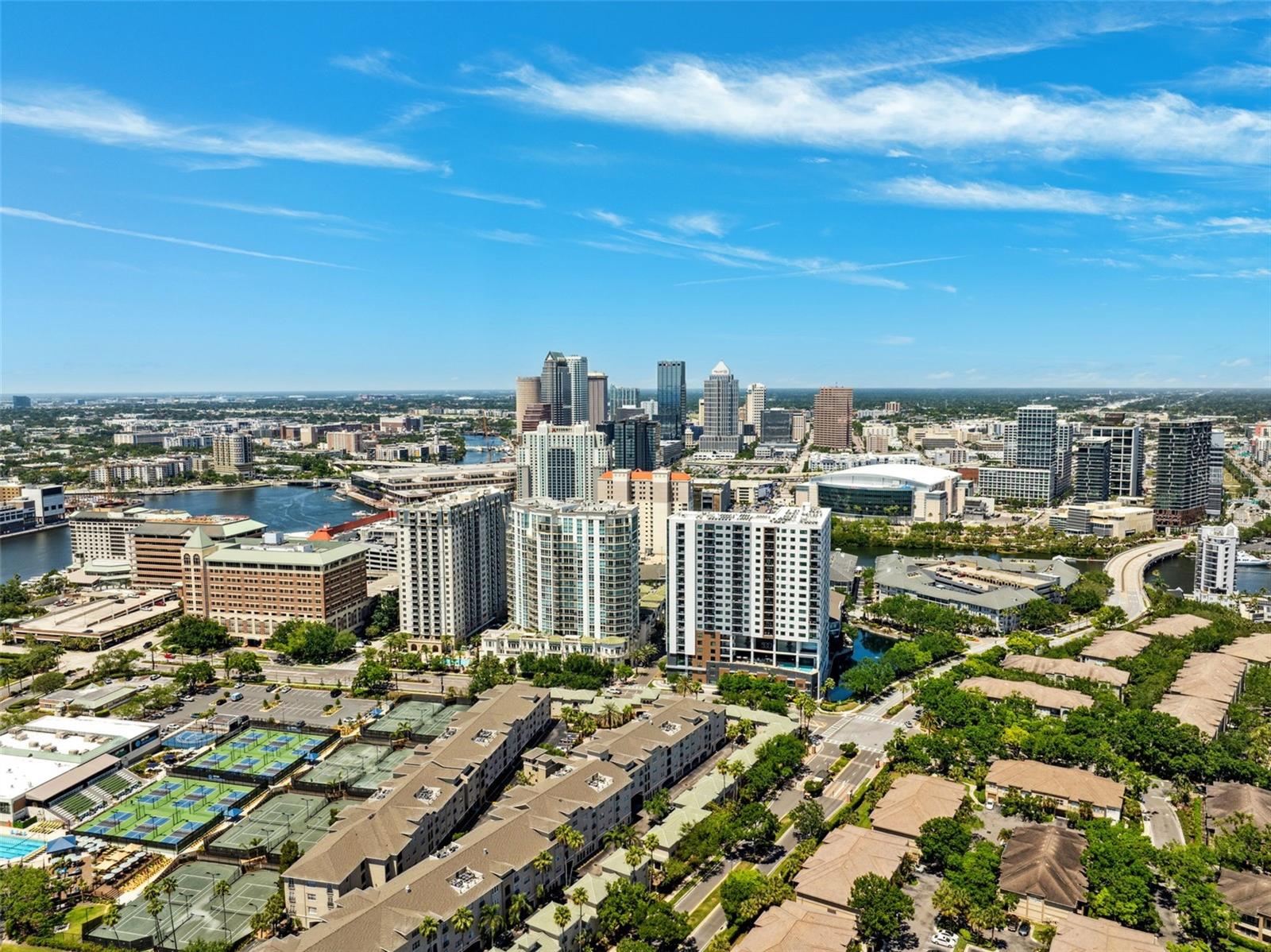 Image 42 of 52 For 501 Knights Run Avenue 5101