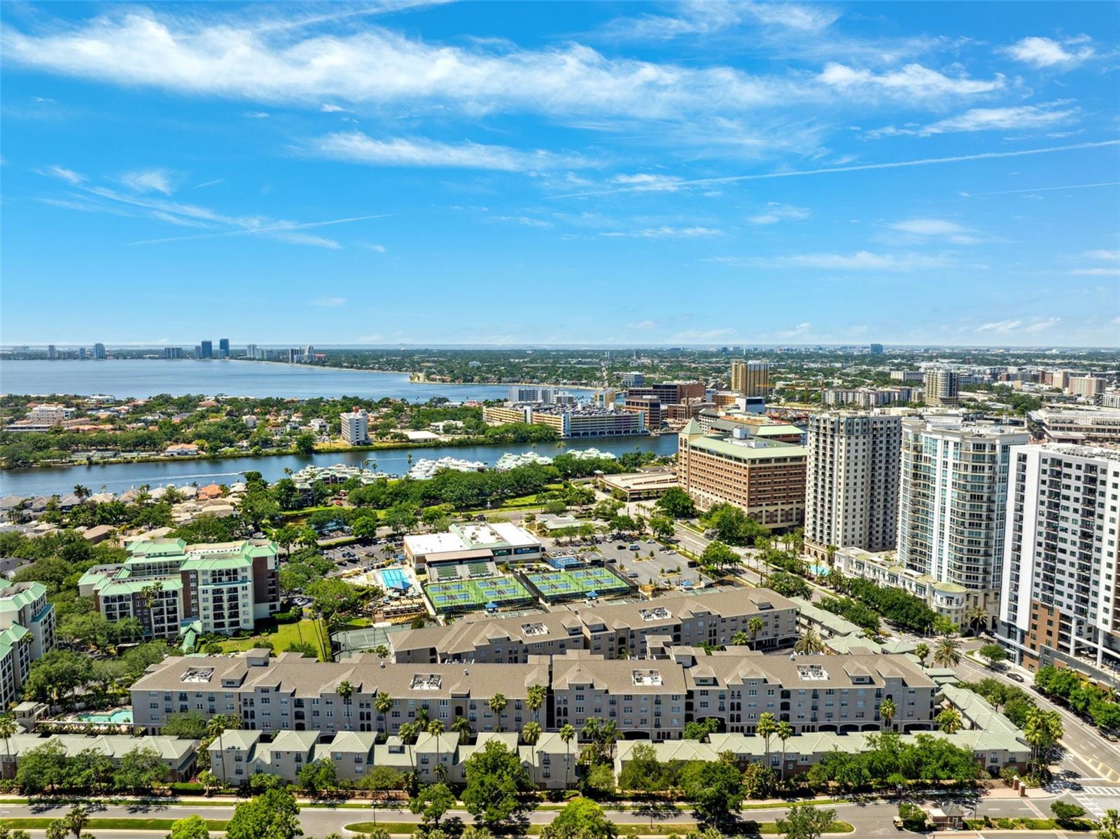 Image 43 of 52 For 501 Knights Run Avenue 5101