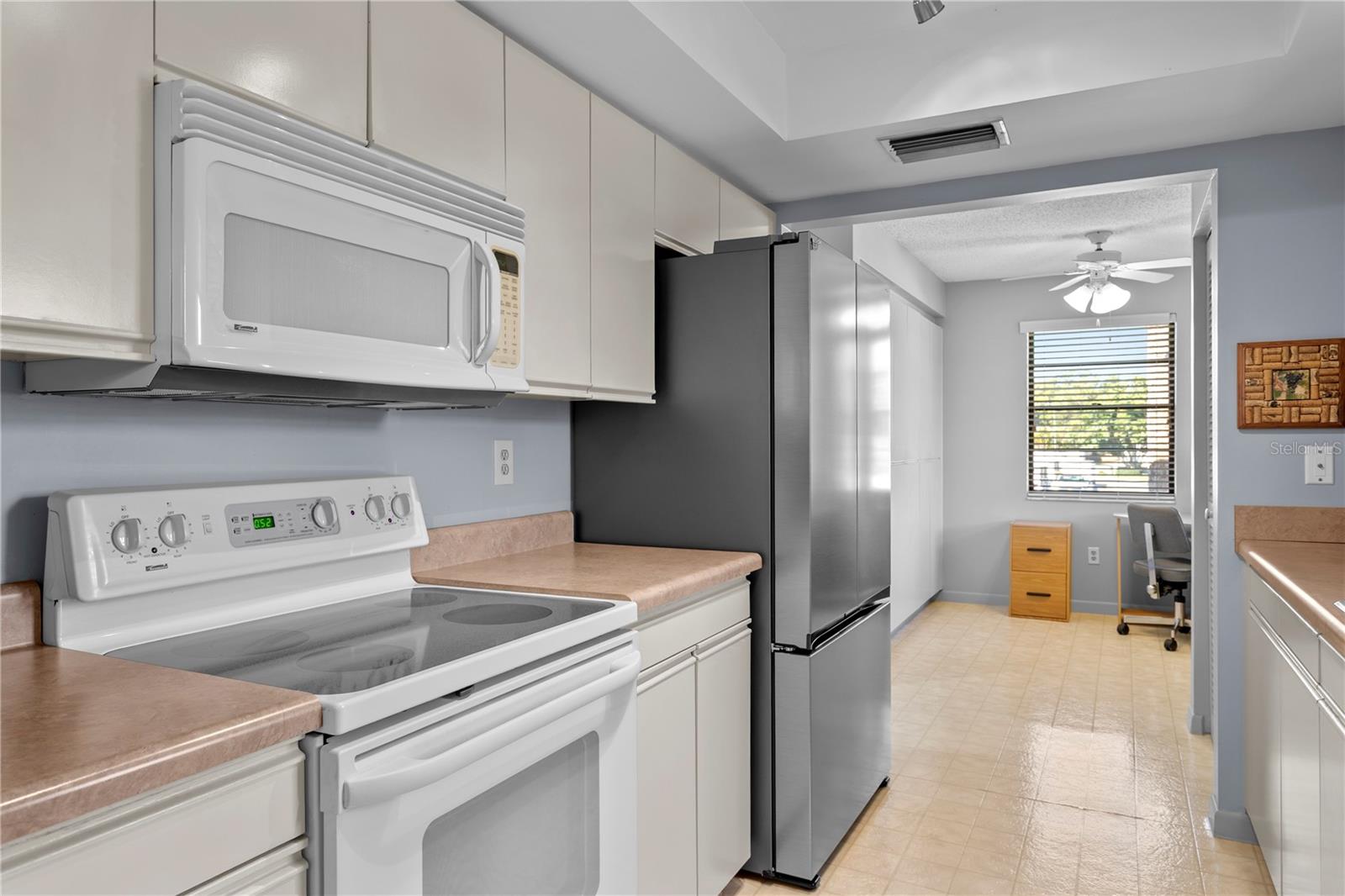 Image 14 of 46 For 1601 43rd Street N 220