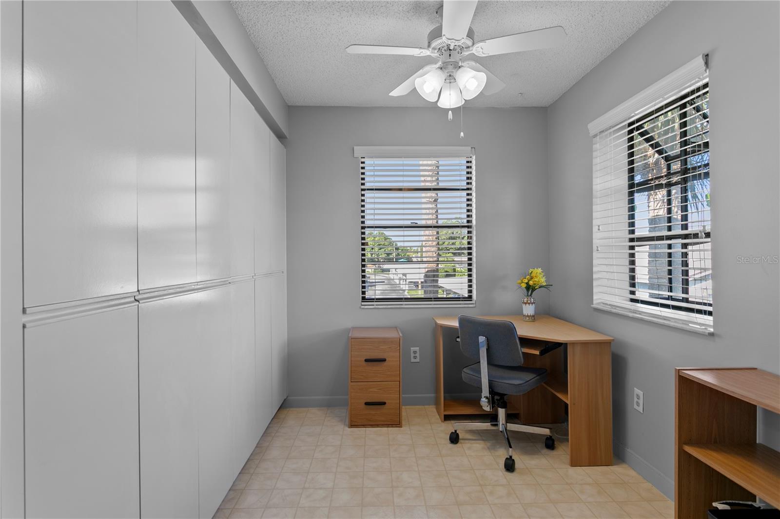 Image 19 of 46 For 1601 43rd Street N 220