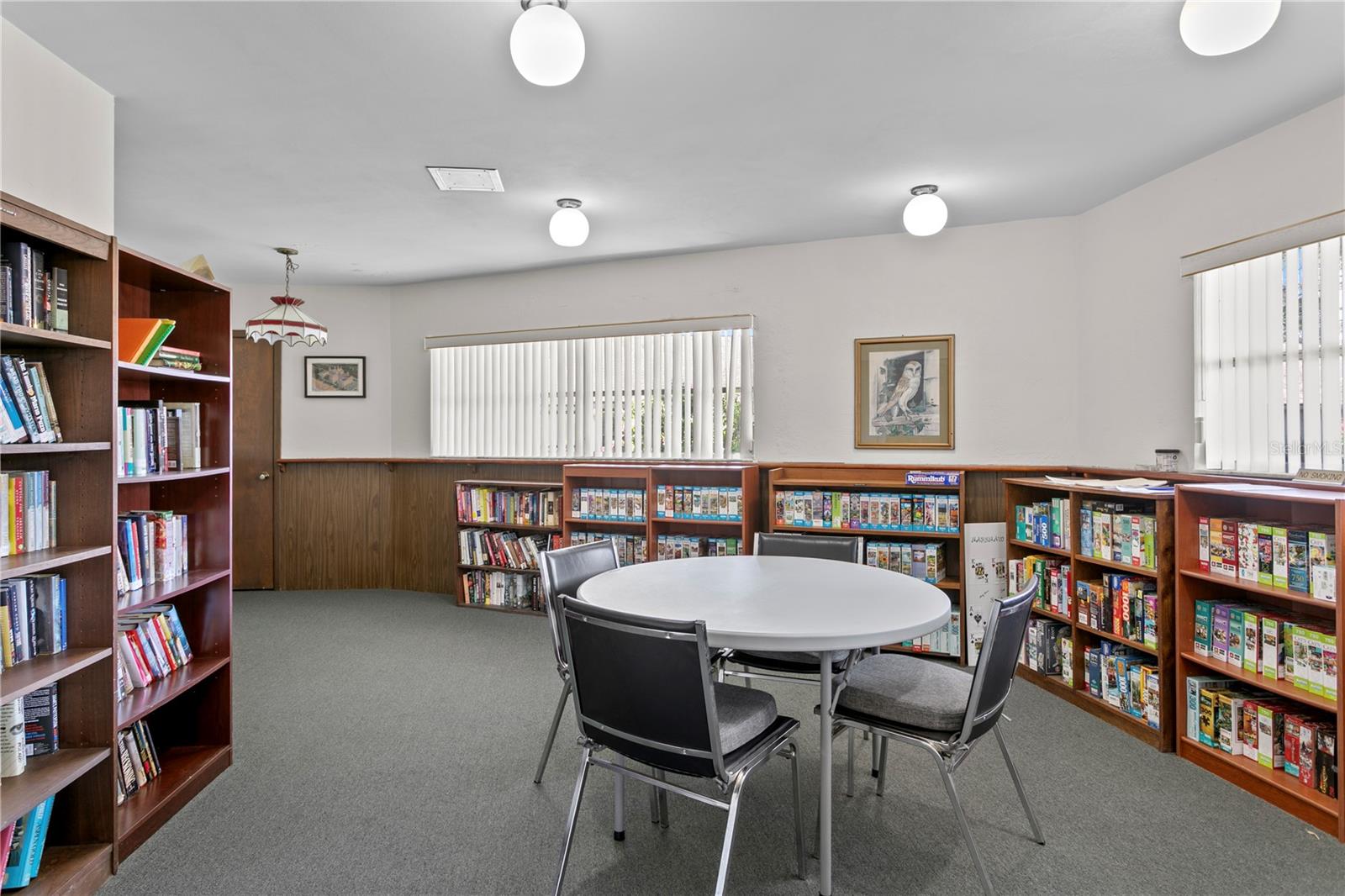 Image 37 of 46 For 1601 43rd Street N 220