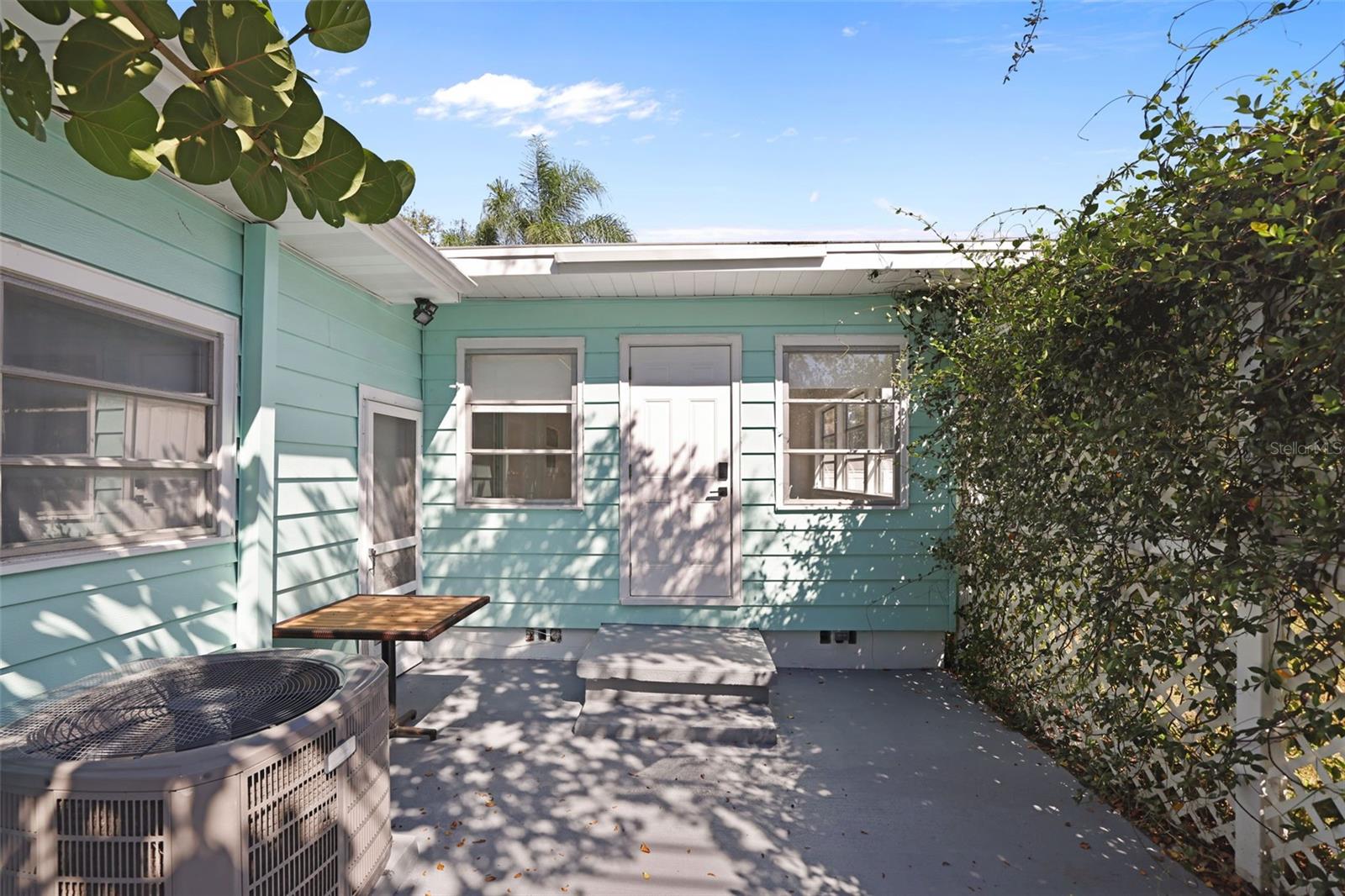 Image 16 of 26 For 637 Beltrees Street