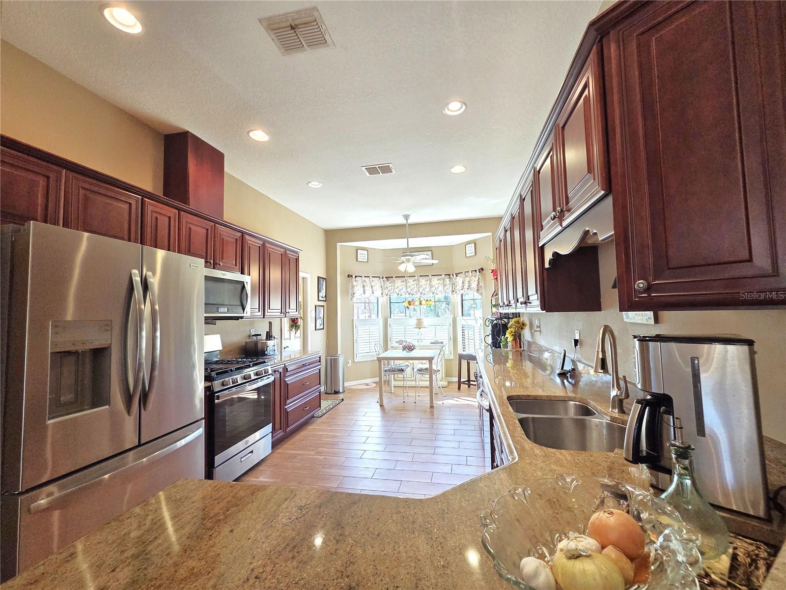 Image 2 of 34 For 16605 Diplomat Drive