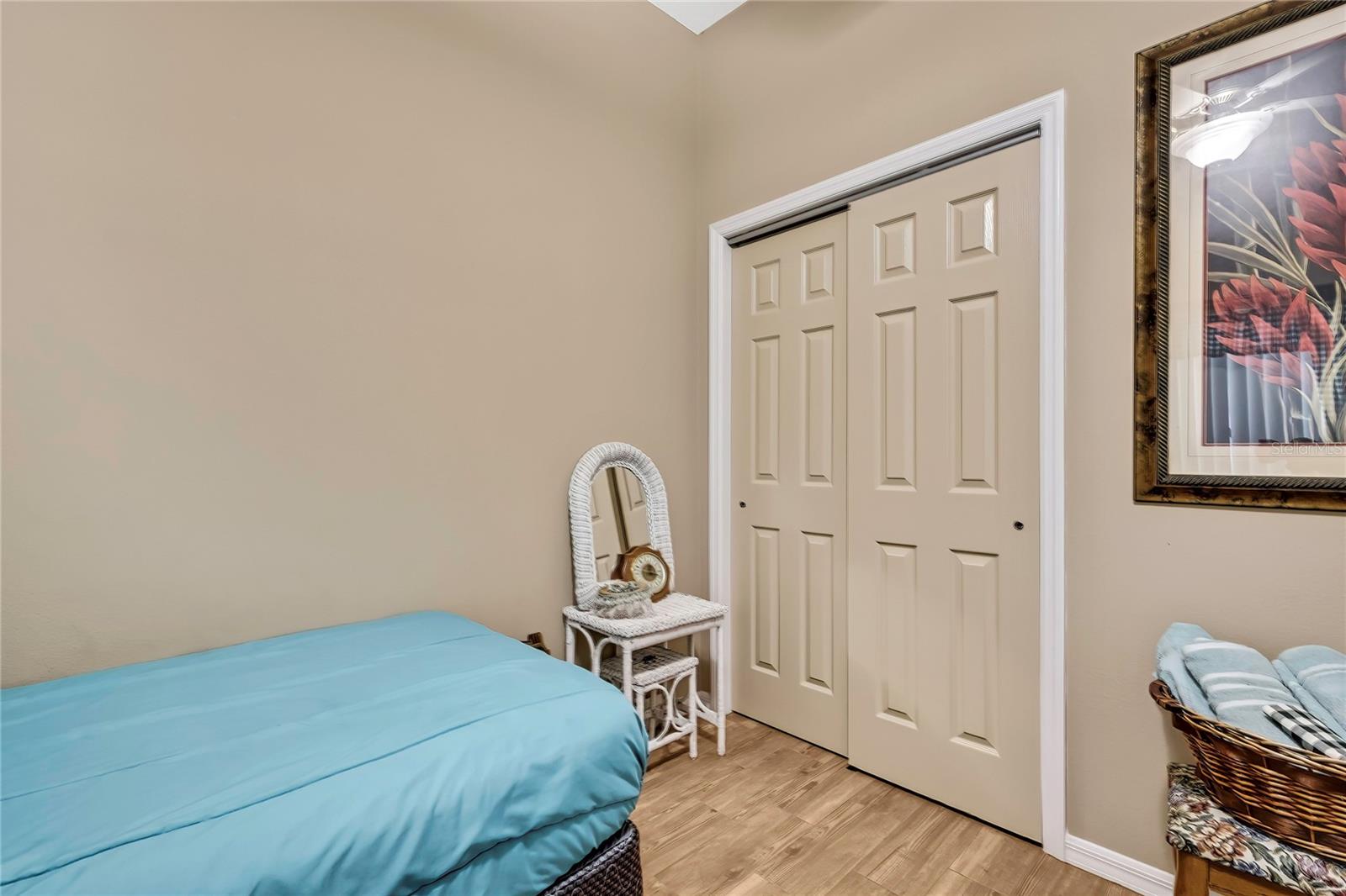 Image 21 of 34 For 16605 Diplomat Drive