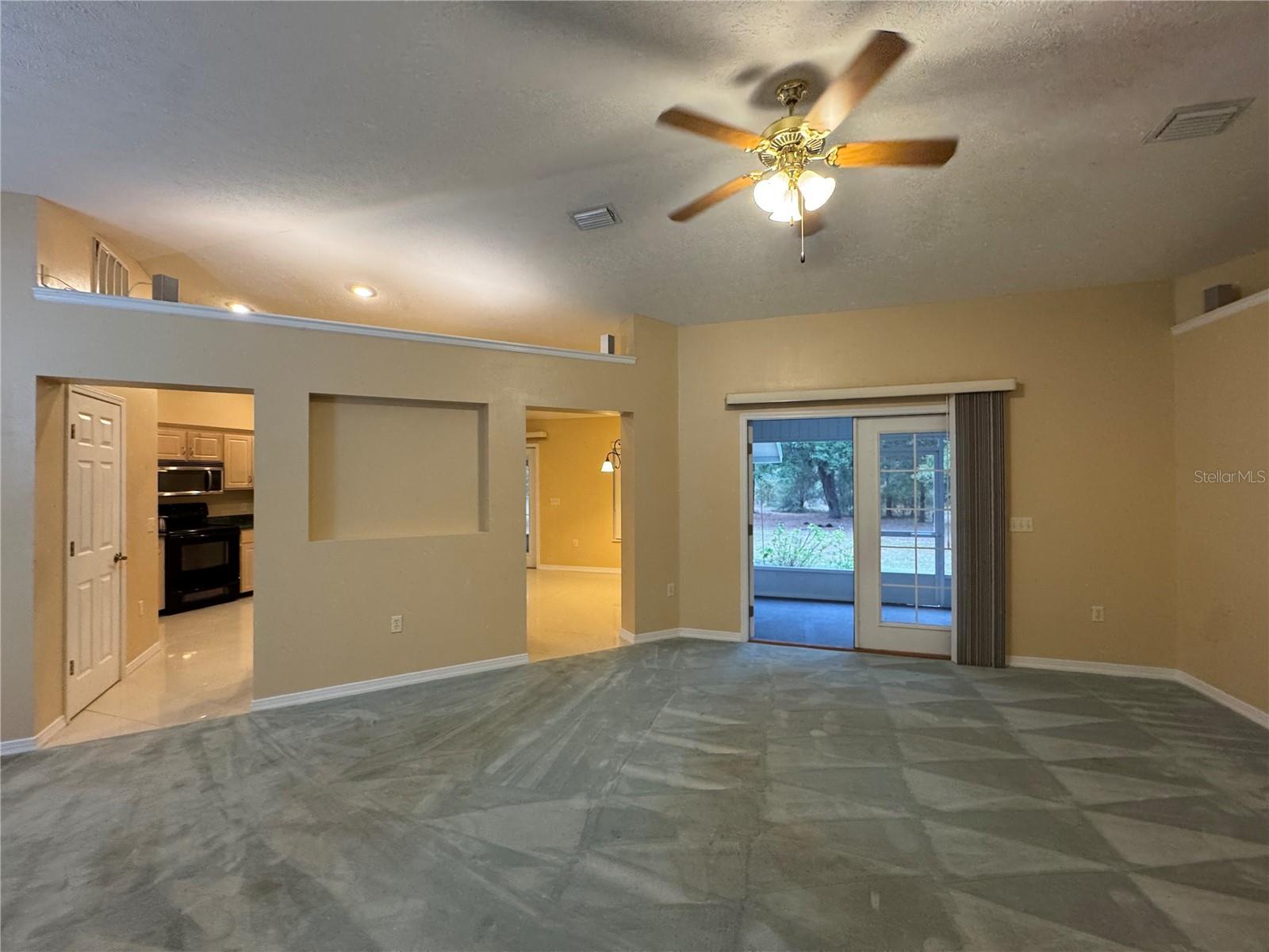 Image 13 of 61 For 3320 Eagle Court