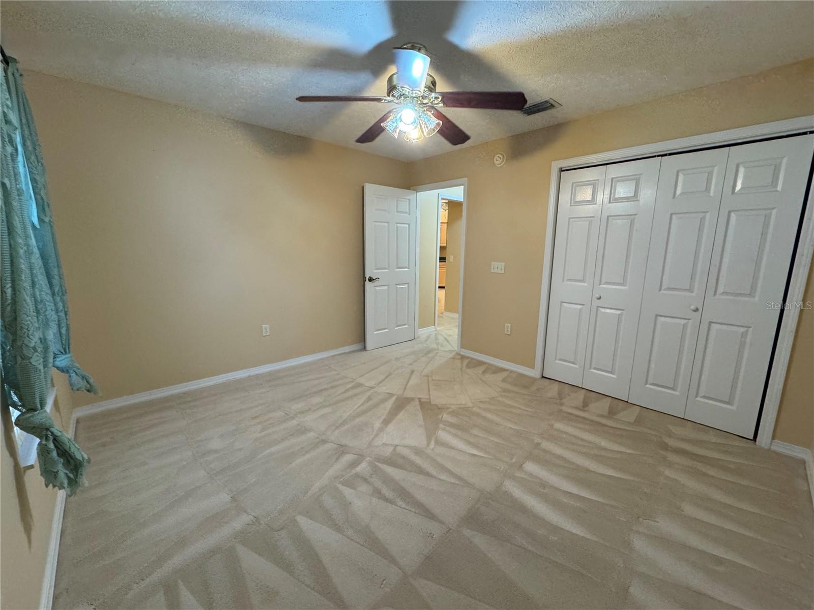 Image 28 of 61 For 3320 Eagle Court