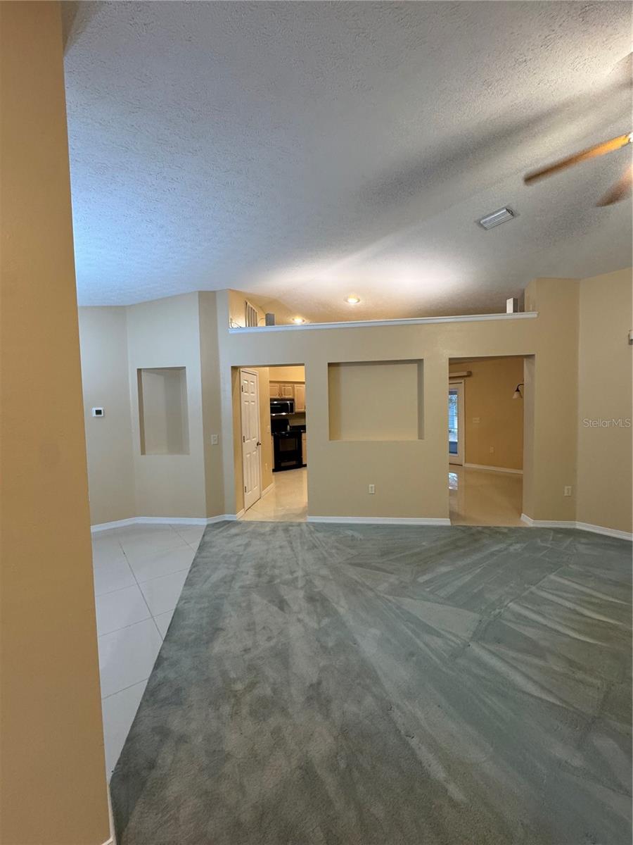 Image 9 of 61 For 3320 Eagle Court