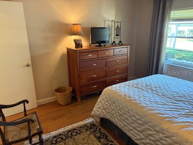 Image 34 of 59 For 404 Feltham Trail B