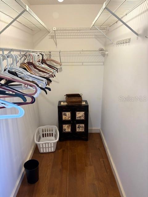 Image 42 of 59 For 404 Feltham Trail B