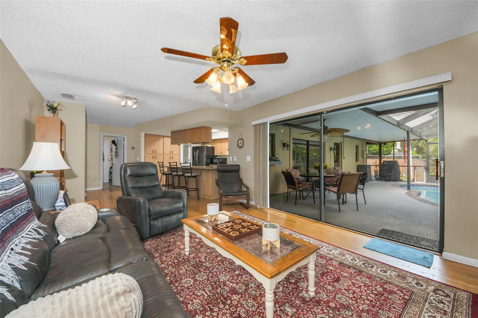 Image 31 of 62 For 415 Bayfield Drive