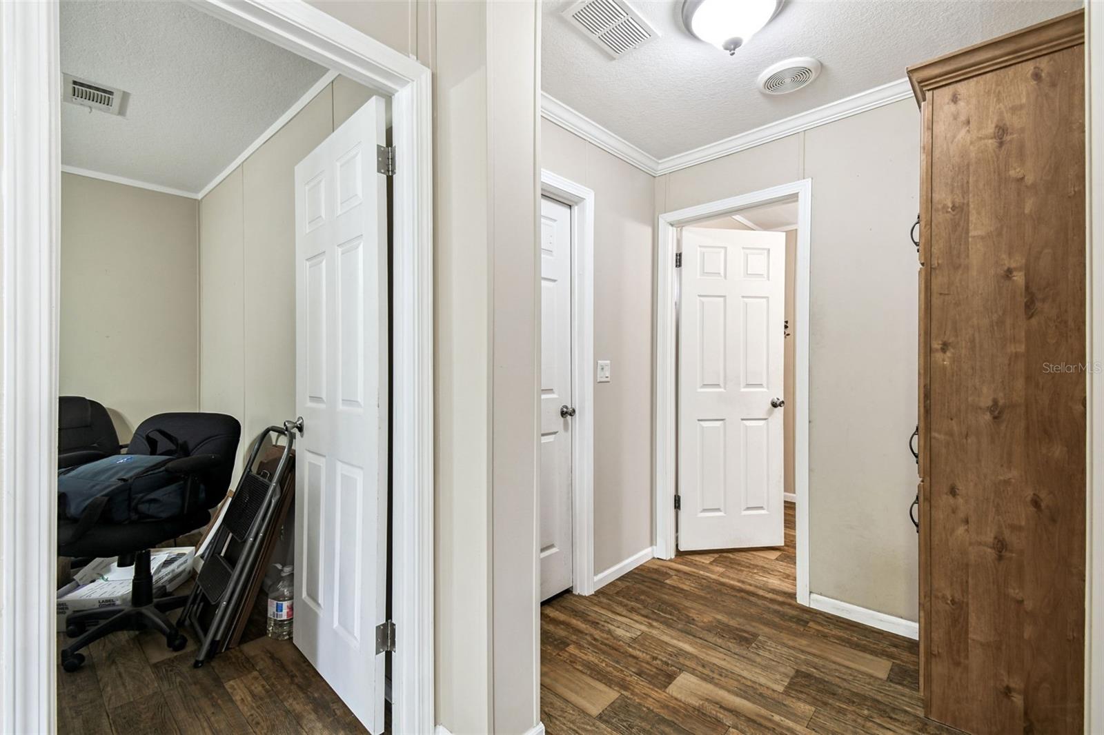 Image 11 of 88 For 11473 Finch Road