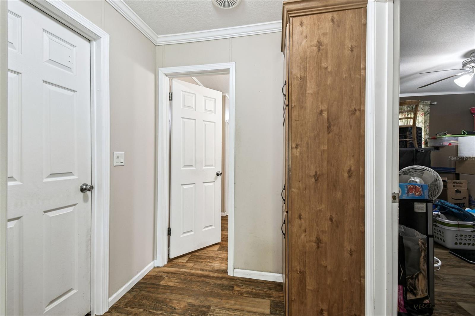 Image 12 of 88 For 11473 Finch Road