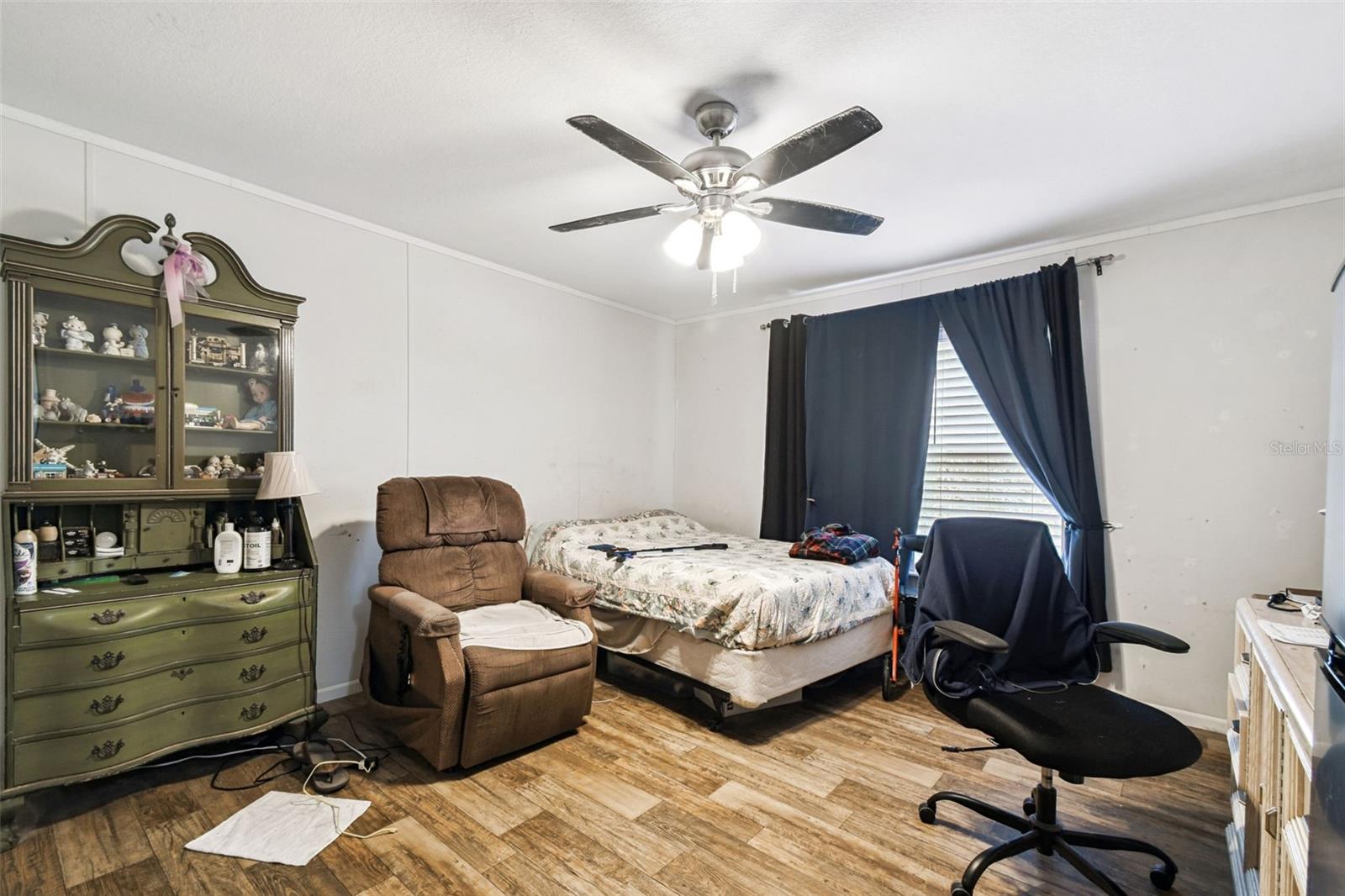 Image 42 of 88 For 11473 Finch Road