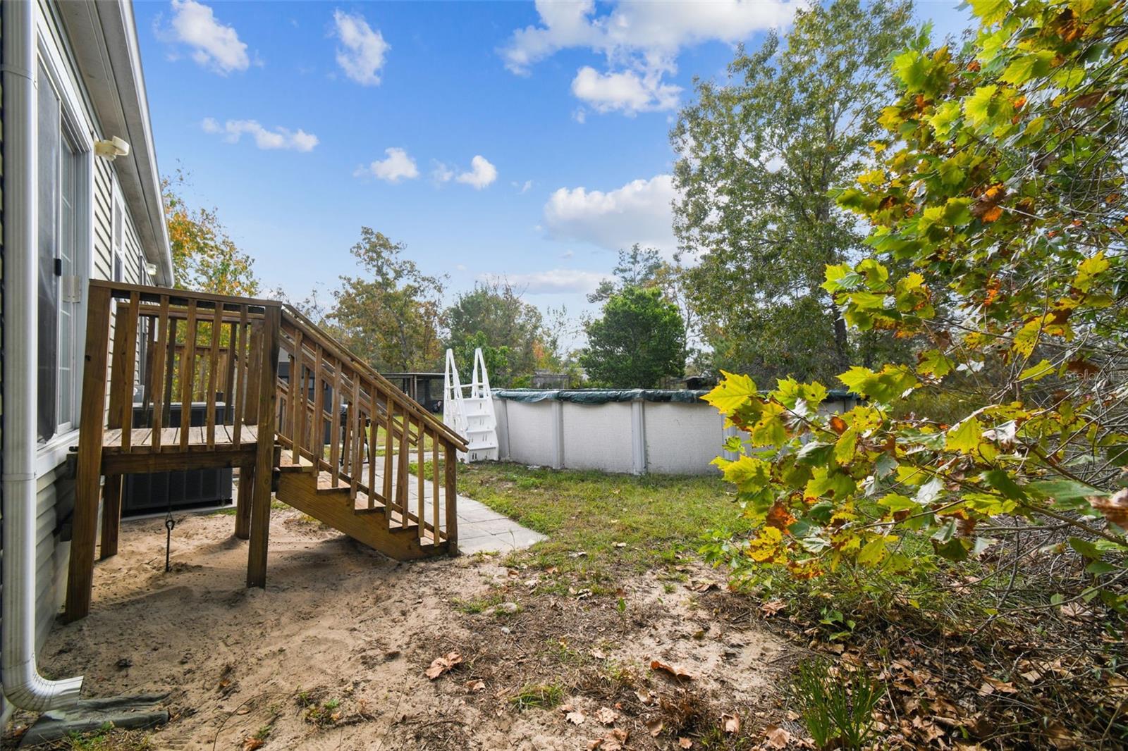 Image 44 of 88 For 11473 Finch Road