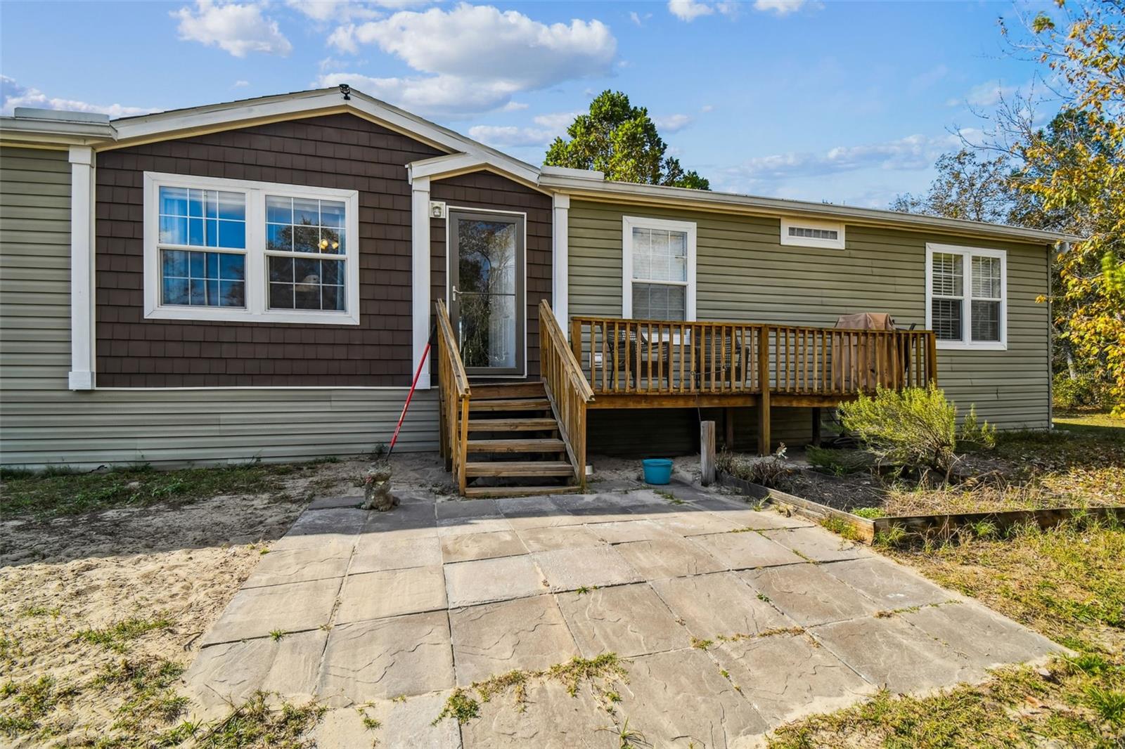 Image 5 of 88 For 11473 Finch Road