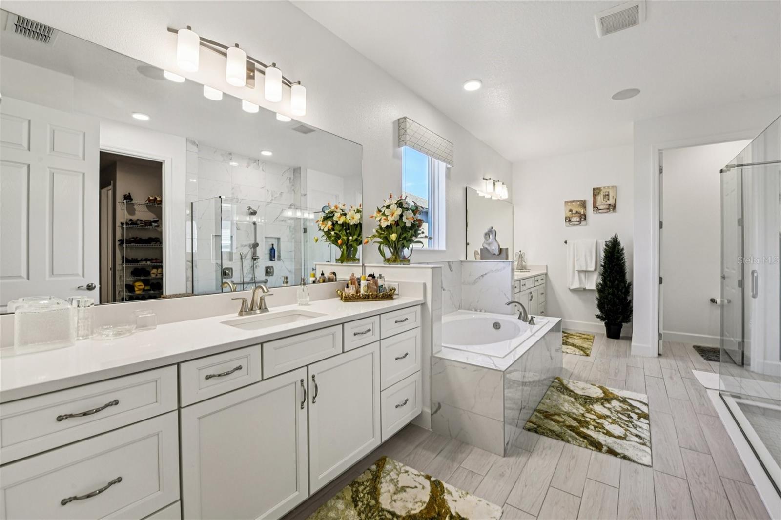 Image 23 of 66 For 2616 Cedar Shake Court