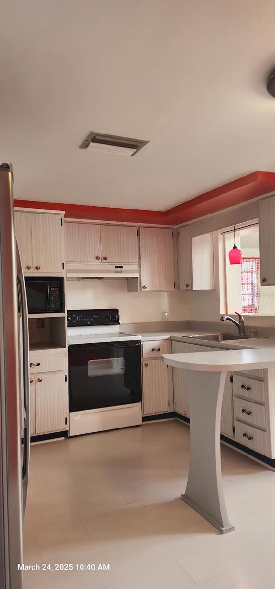 Image 10 of 23 For 6153 9th Avenue