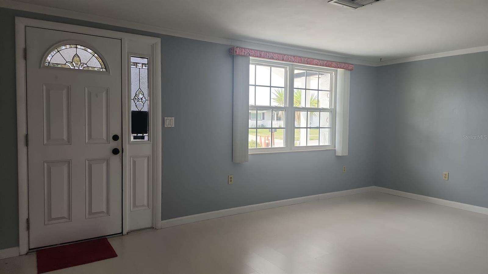 Image 5 of 23 For 6153 9th Avenue