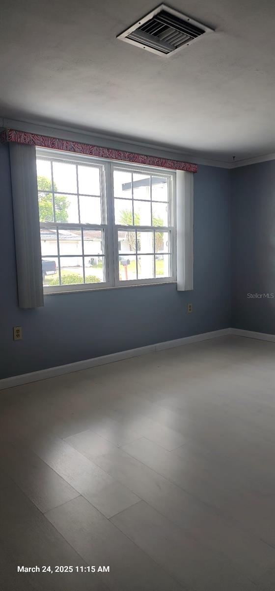 Image 6 of 23 For 6153 9th Avenue