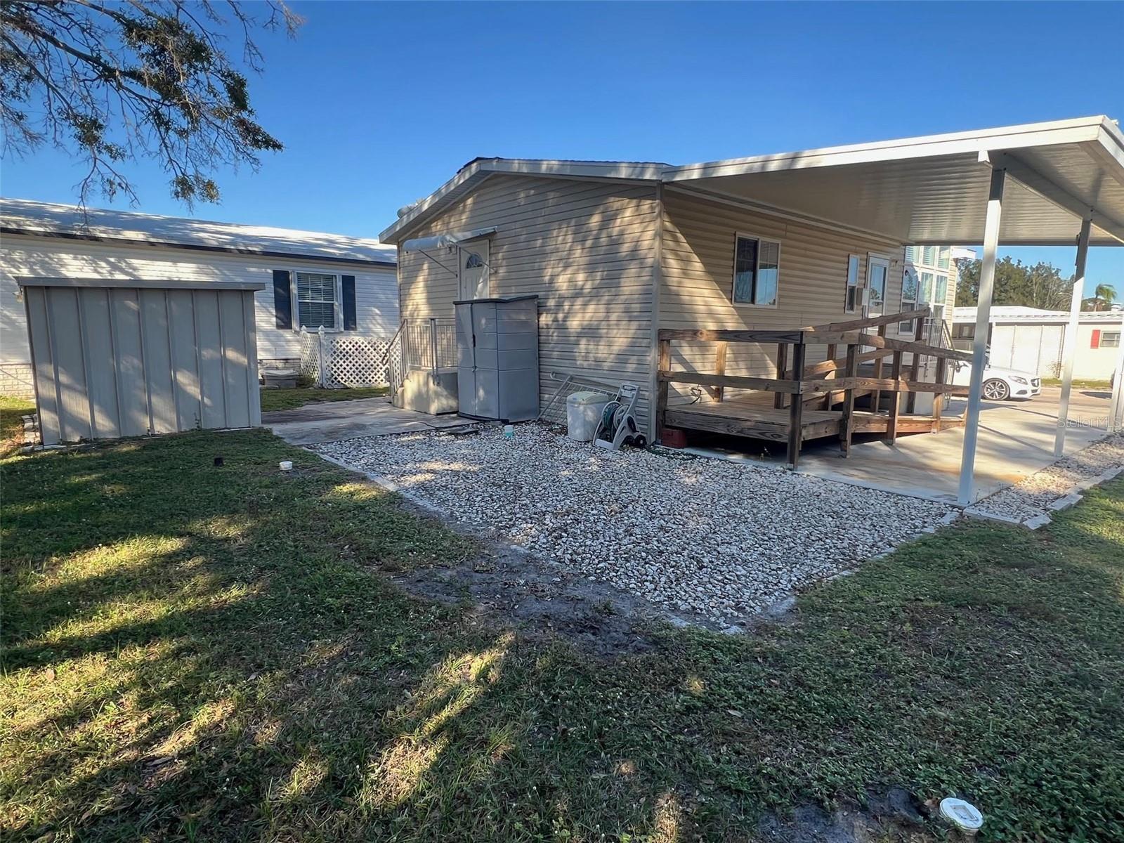 Image 4 of 31 For 11300 124th Avenue 44