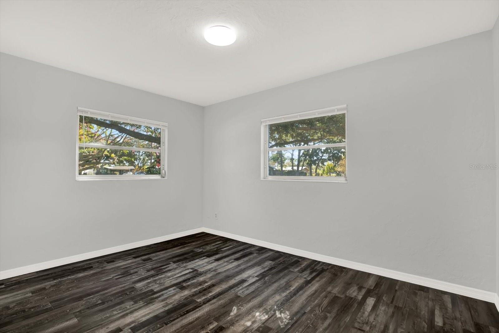 Image 10 of 16 For 1700 63rd St N