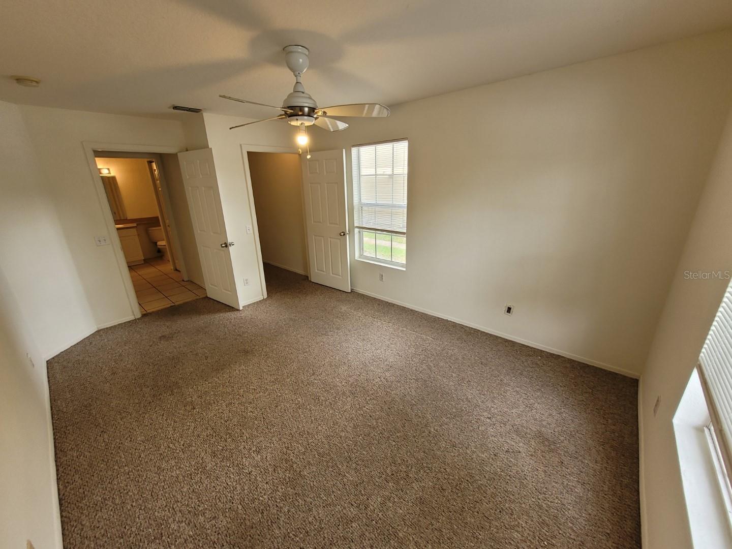 Image 23 of 44 For 36037 Deer Creek Drive 102