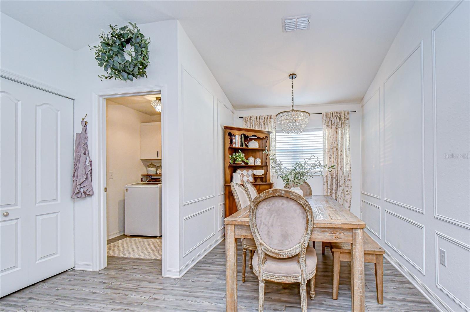 Image 24 of 51 For 3142 Beckett Way