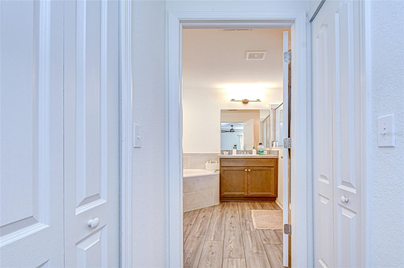 Image 42 of 51 For 3142 Beckett Way