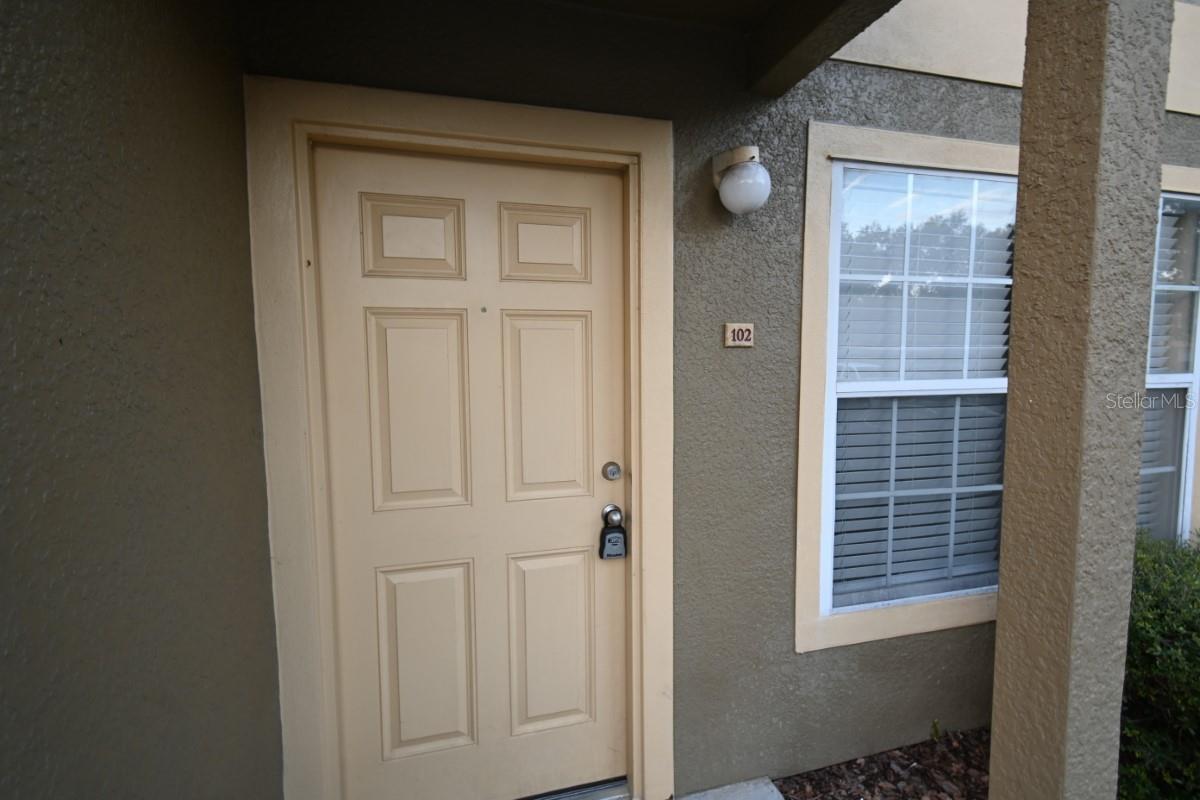 Listing photo id 2 for 36047 Deer Creek Drive 102