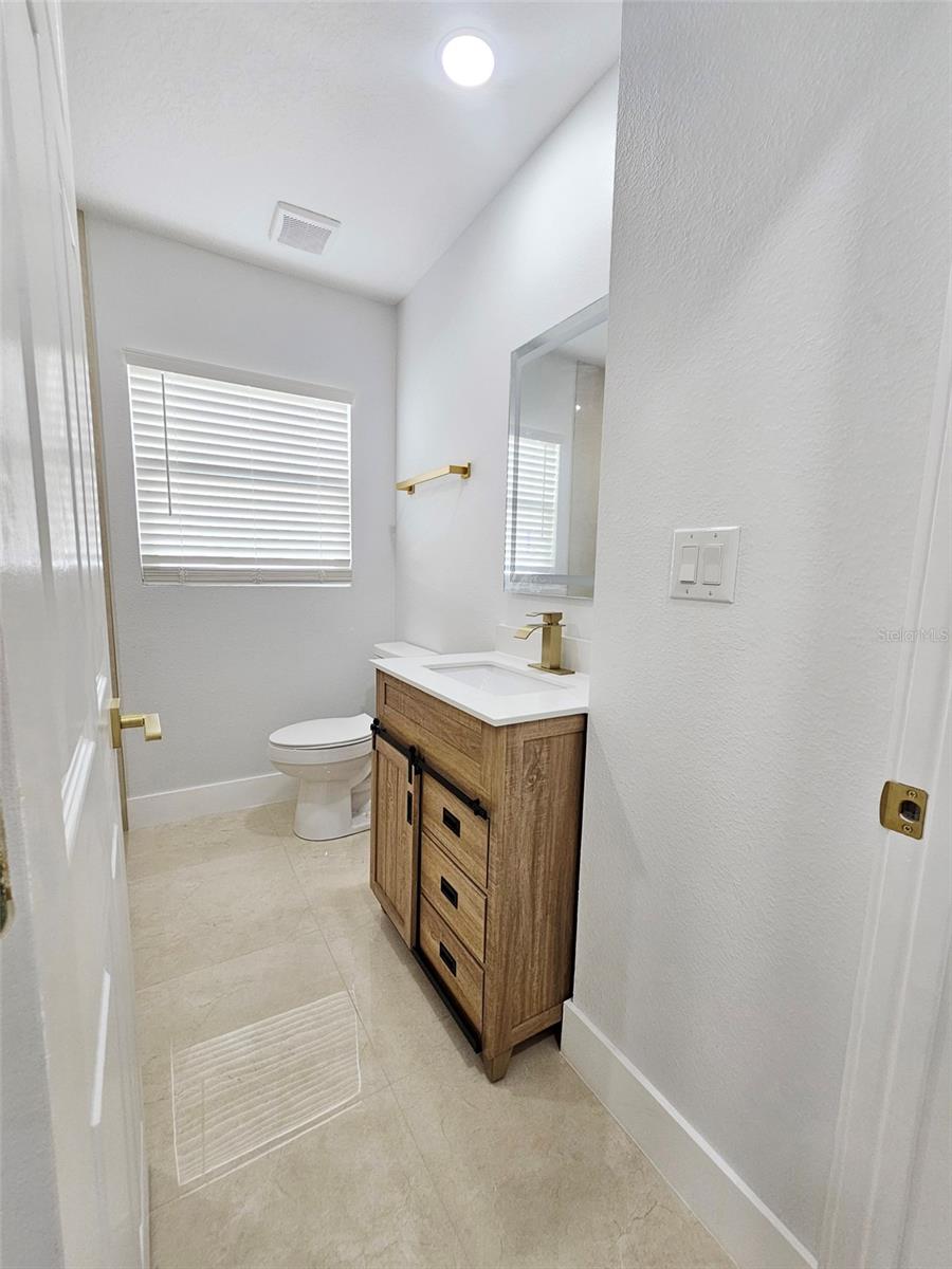 Image 16 of 26 For 6405 Hale Avenue