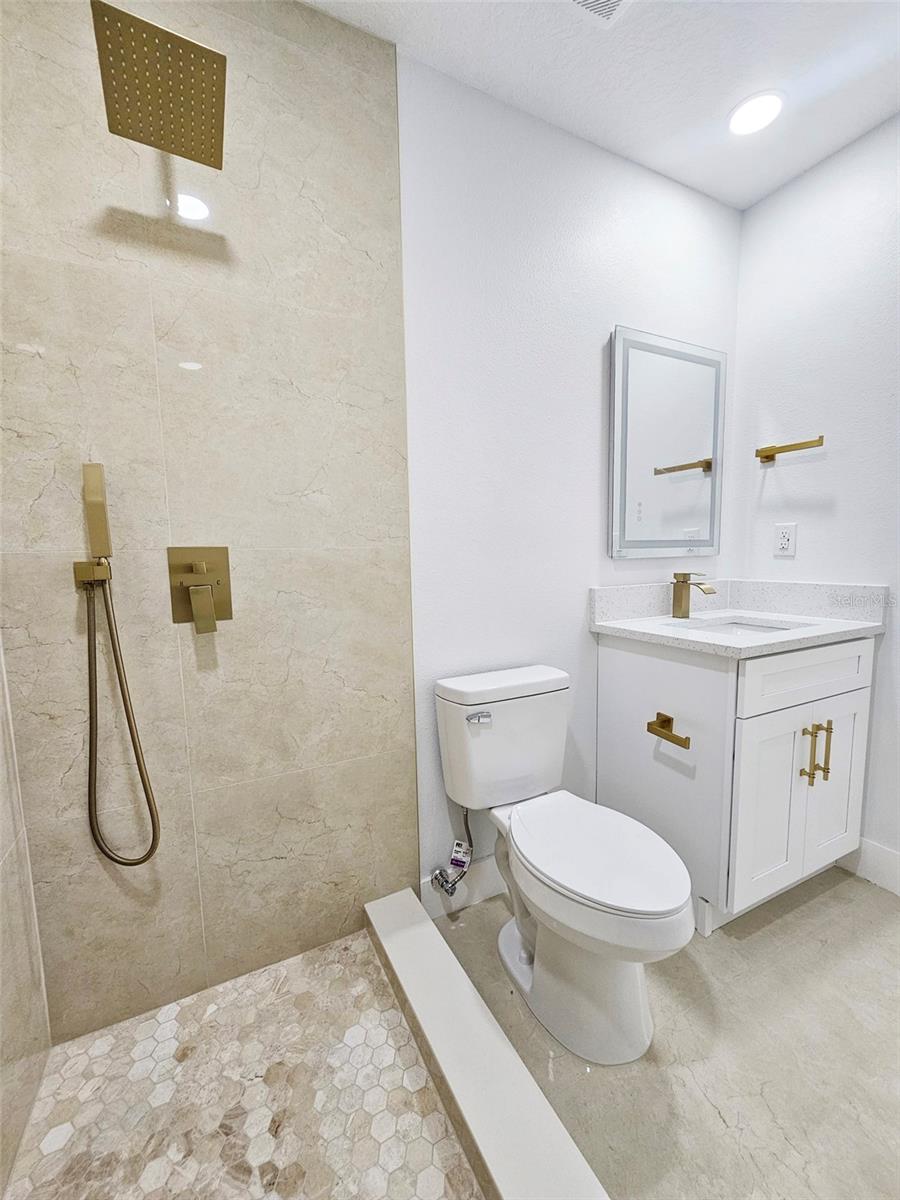 Image 22 of 26 For 6405 Hale Avenue