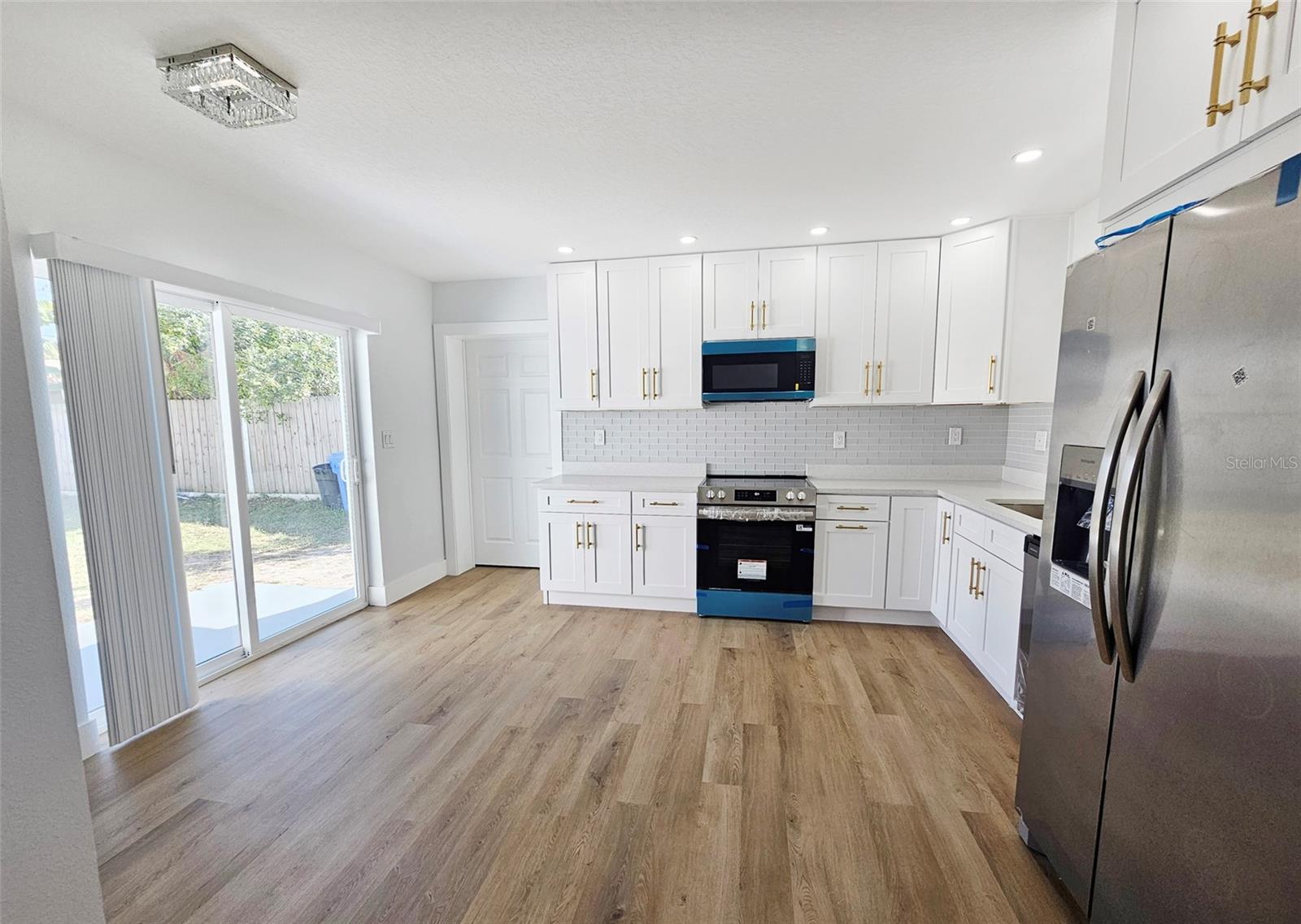 Image 8 of 26 For 6405 Hale Avenue