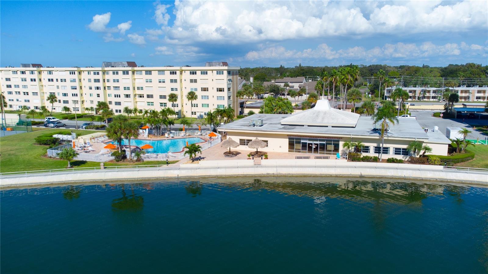 Image 24 of 32 For 4725 Cove  309