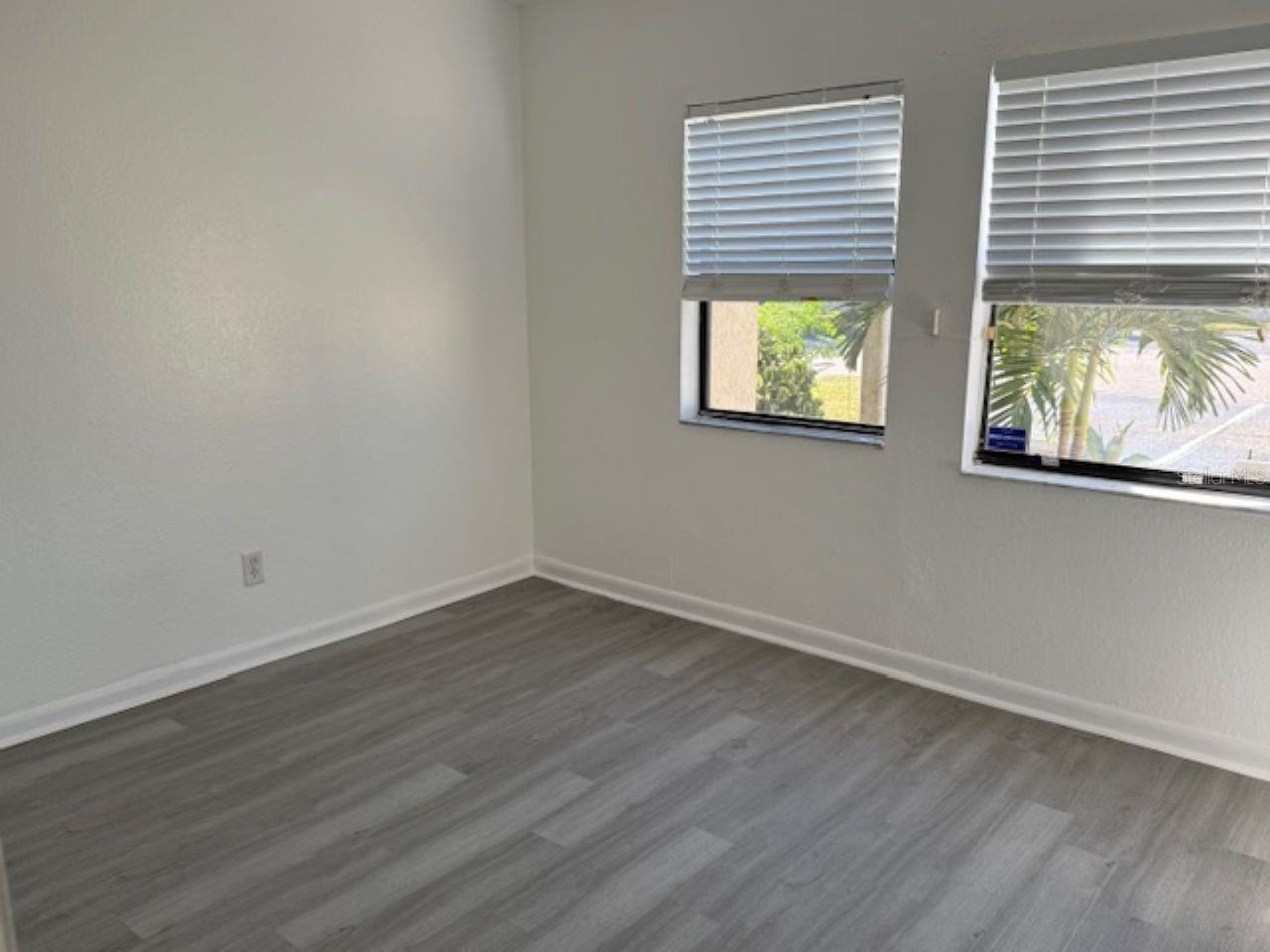 Image 7 of 17 For 6301 58th Street 1103