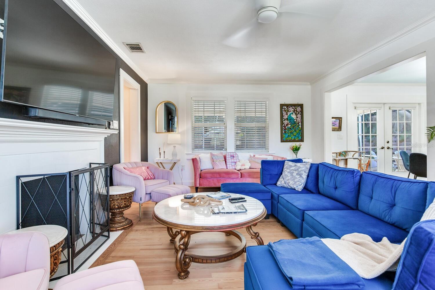 Image 10 of 73 For 1960 Lincoln Drive