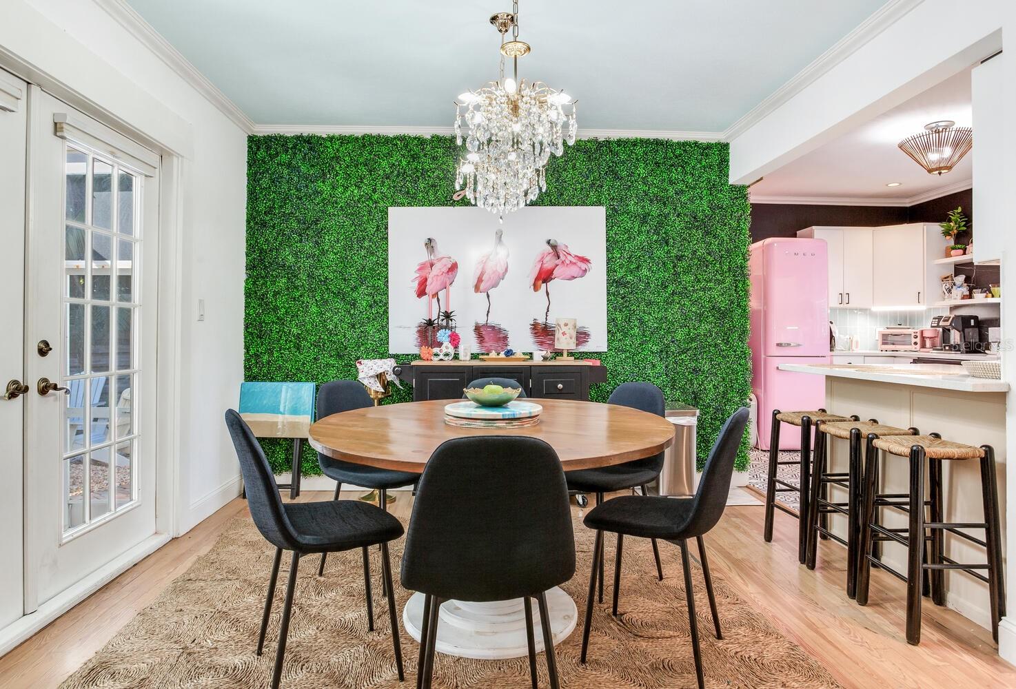 Image 18 of 73 For 1960 Lincoln Drive