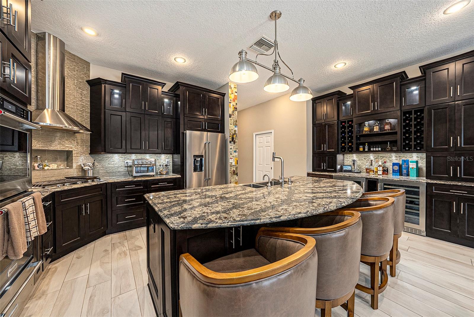 Image 11 of 44 For 15818 Fairchild Drive