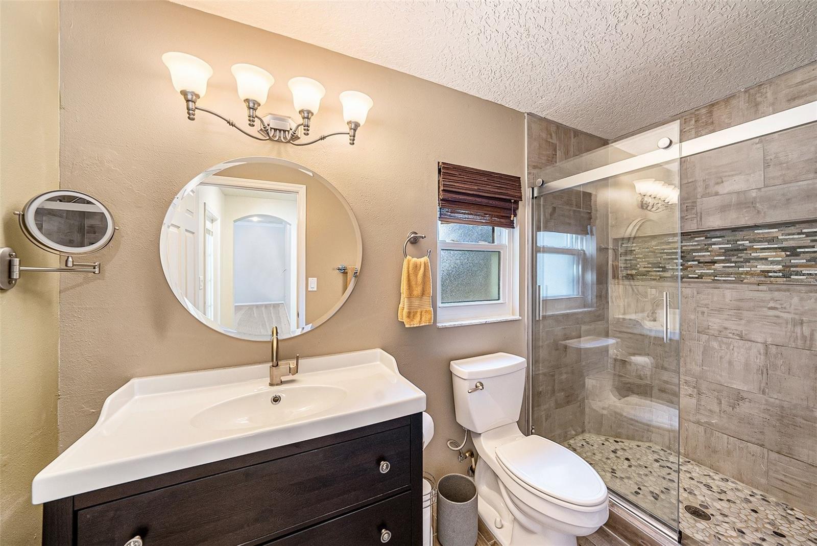 Image 15 of 44 For 15818 Fairchild Drive