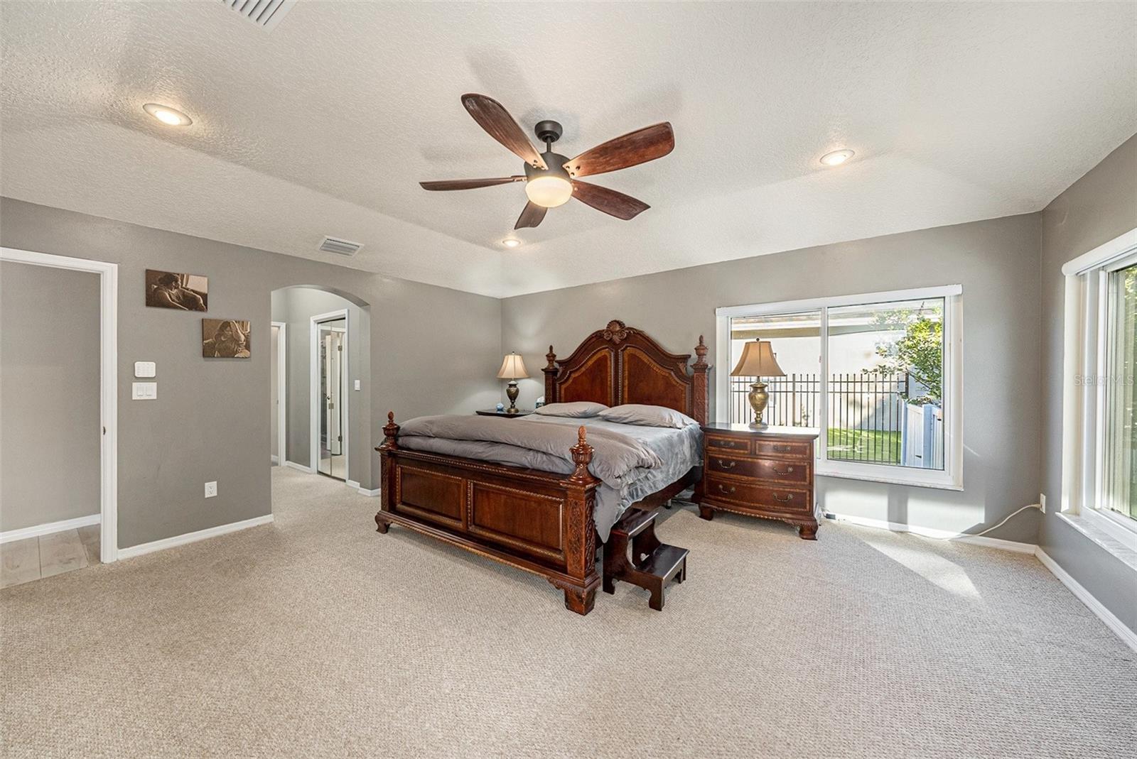 Image 17 of 44 For 15818 Fairchild Drive