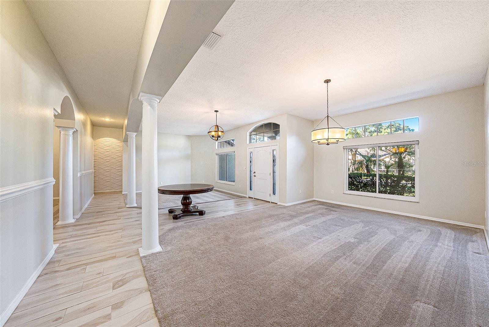 Image 5 of 44 For 15818 Fairchild Drive