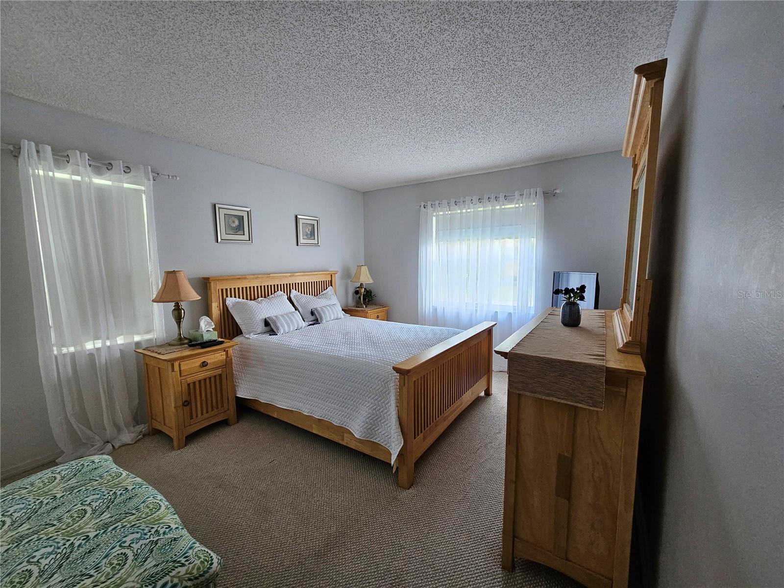 Image 15 of 31 For 304 Grayston Place