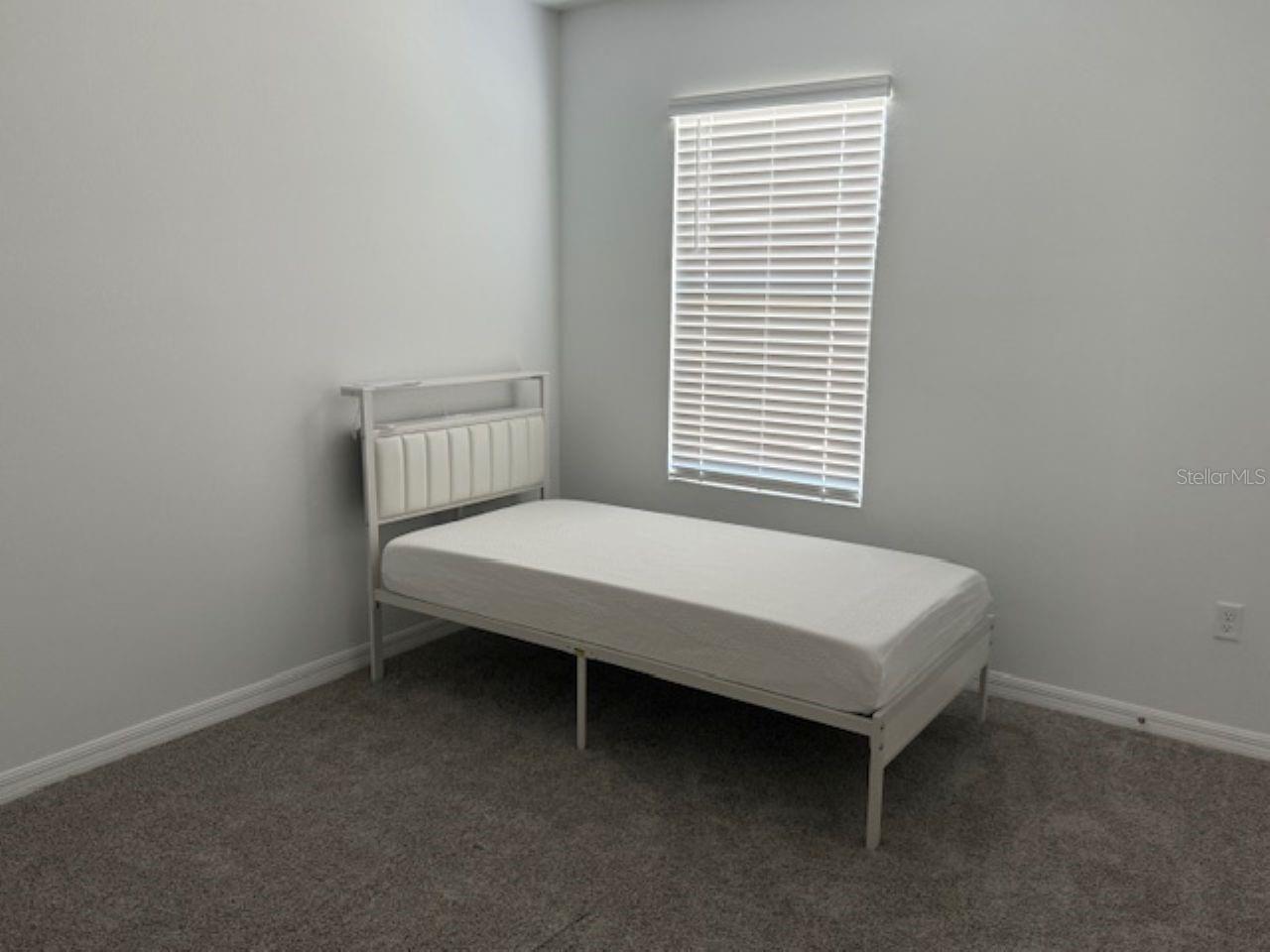 Image 20 of 27 For 3440 Ivy Hollow Drive