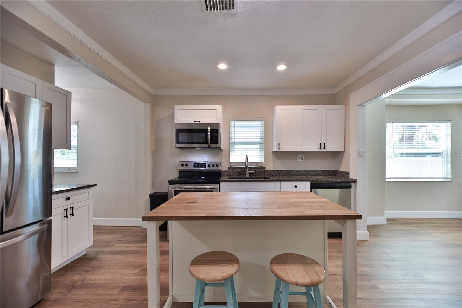 Image 15 of 26 For 453 41st Avenue S