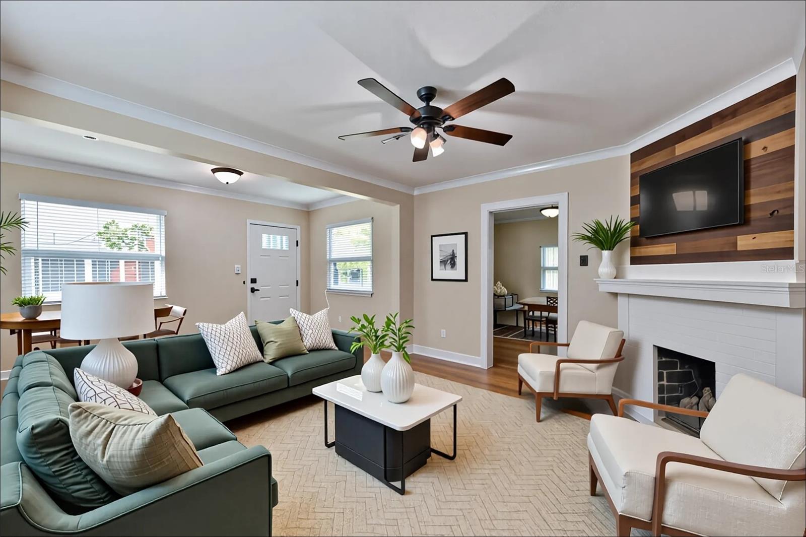 Image 3 of 26 For 453 41st Avenue S