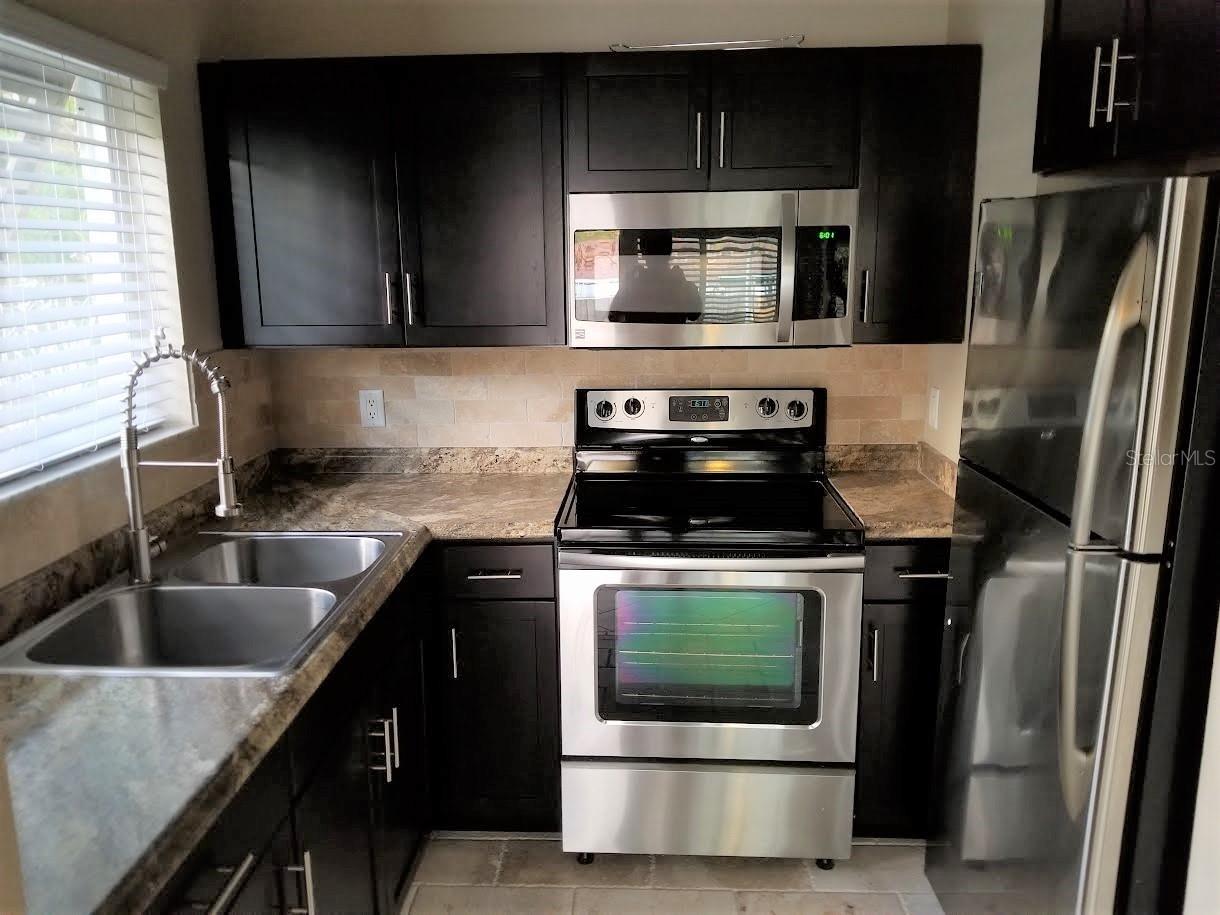 Image 12 of 47 For 1626 Pine Street