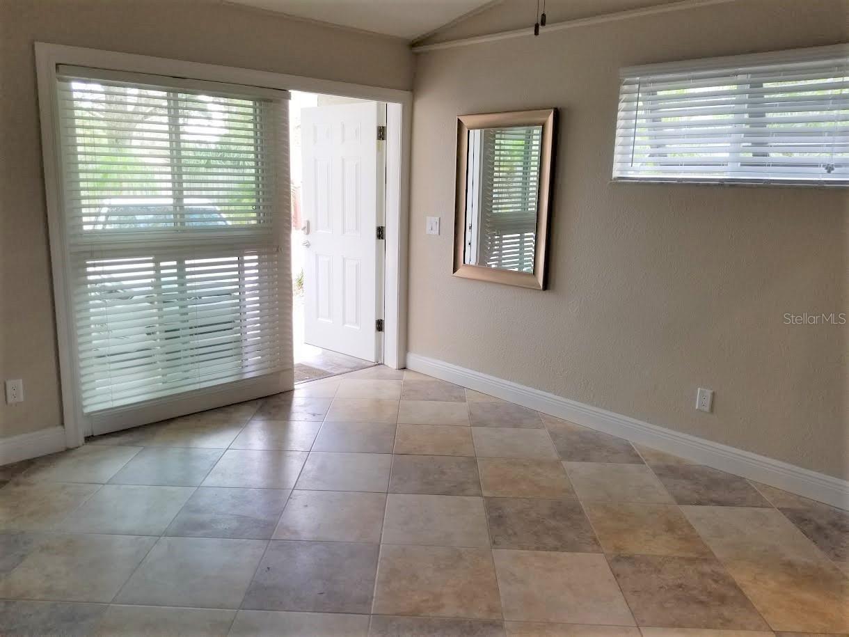 Image 14 of 47 For 1626 Pine Street