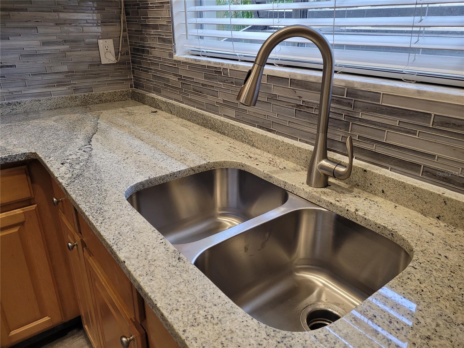 Image 27 of 47 For 1626 Pine Street