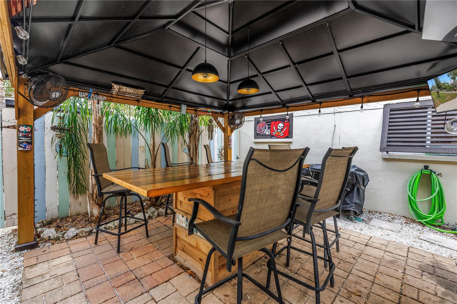 Image 40 of 47 For 1626 Pine Street